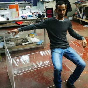 ספסל פרספקס